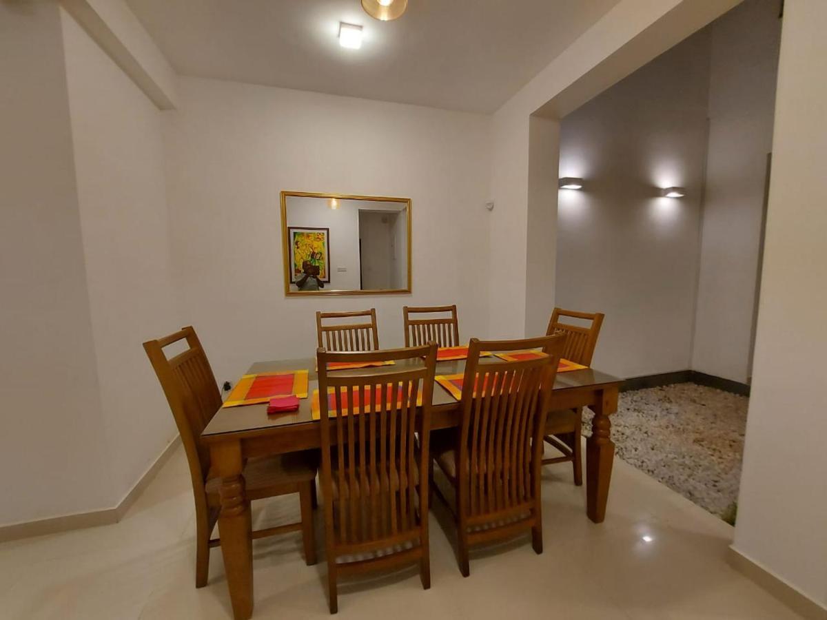 Oesis - Stylish Villa Steps From Historic Galle Fort Eksteriør bilde